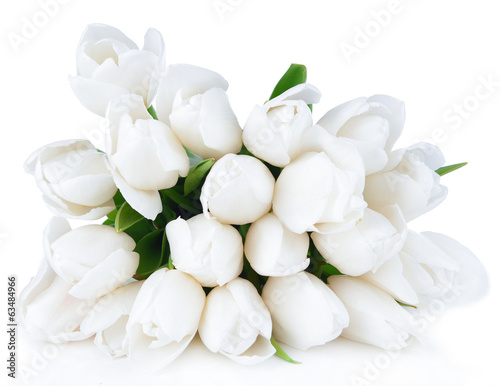 Fototapeta Naklejka Na Ścianę i Meble -  Beautiful bouquet of white tulips isolated on white