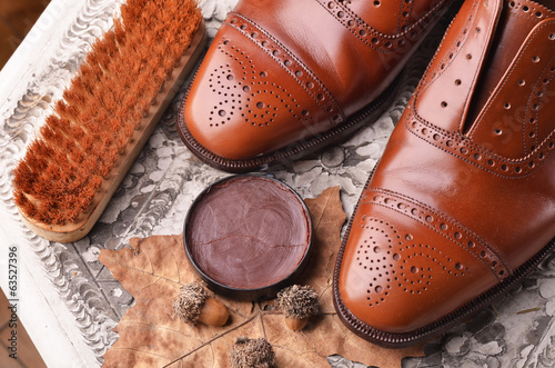 Vászonkép Brown shoes
