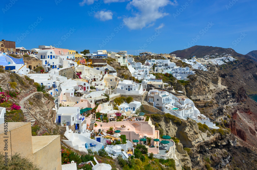The traditional architecture of Santorini