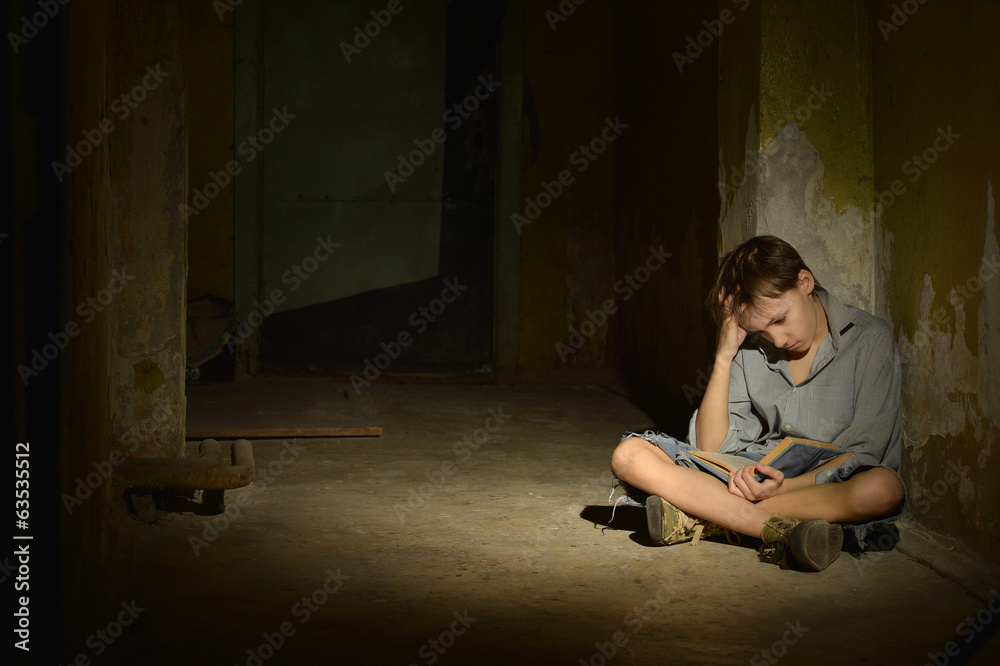 Little boy reading Little boy reading