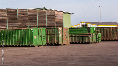 Obraz na płótnie Müllcontainer w salonie