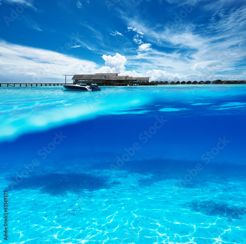 Beach with white sand bottom underwater view © haveseen