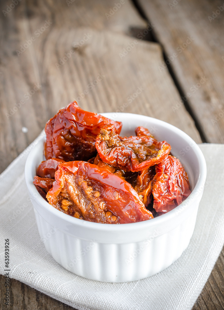 Sun dried tomatoes