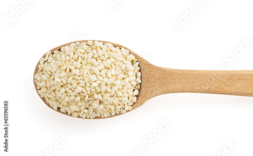 sesame seed in spoon