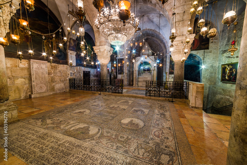 Fotografija Church of the Holy Sepulchre - Chapel of Saint Helena