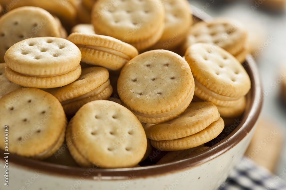 Healthy Peanut Butter Sandwich Crackers