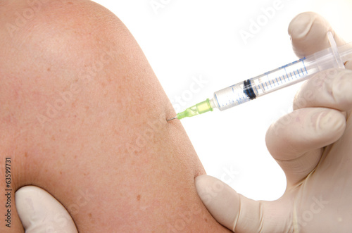 Injection of a vaccine