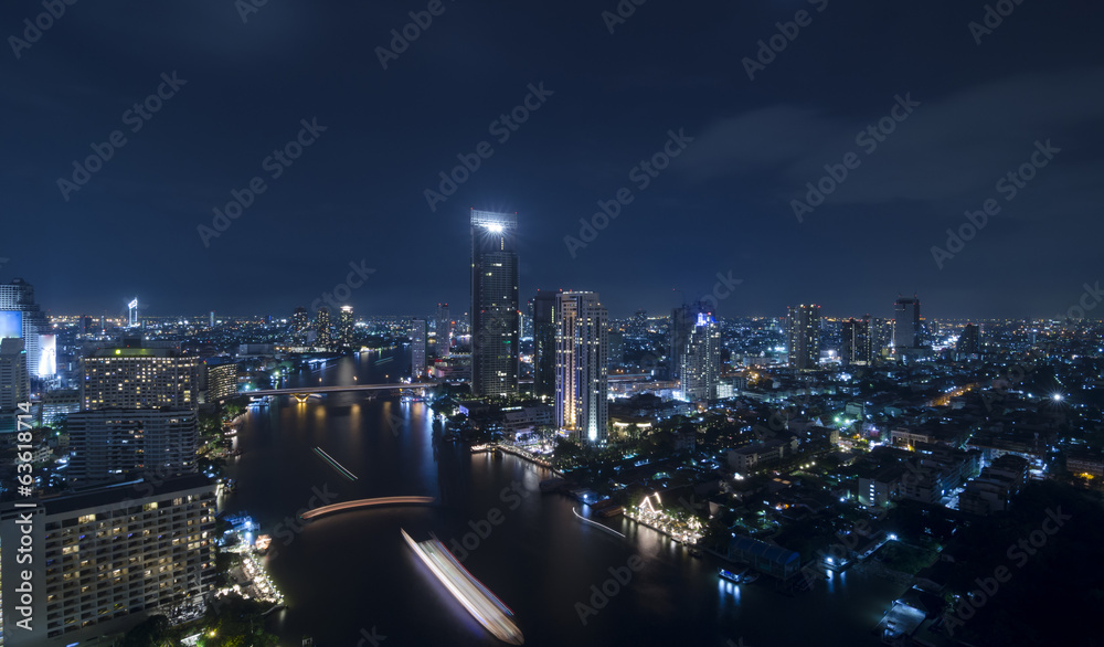 Fototapeta premium Panorama view of Bangkok city scape at nighttime