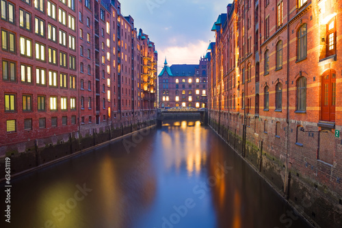 Part of the Speicherstadt in Hamburg at dawn © elxeneize