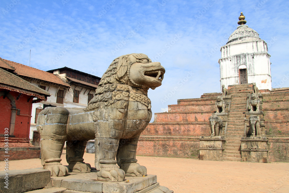 Sandstone lion