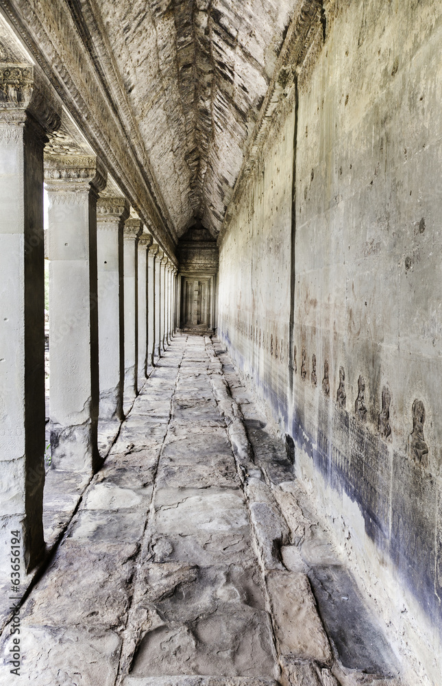 Obraz premium corridor ankor wat