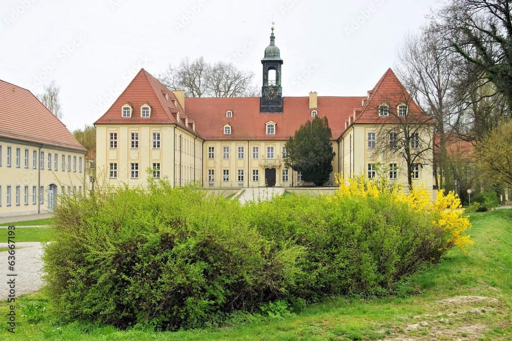 Obraz premium Elsterwerda Schloss - Elsterwerda castle 01