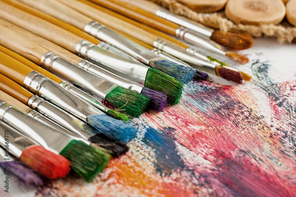 Obraz premium Paints and brushes