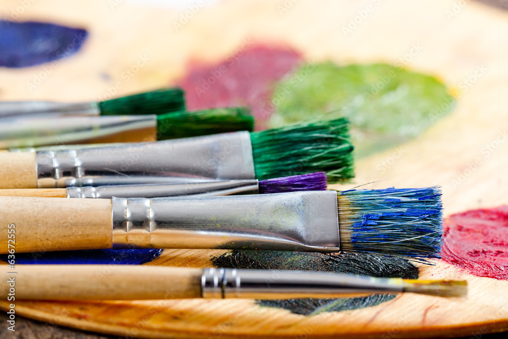Fototapeta premium Paints and brushes