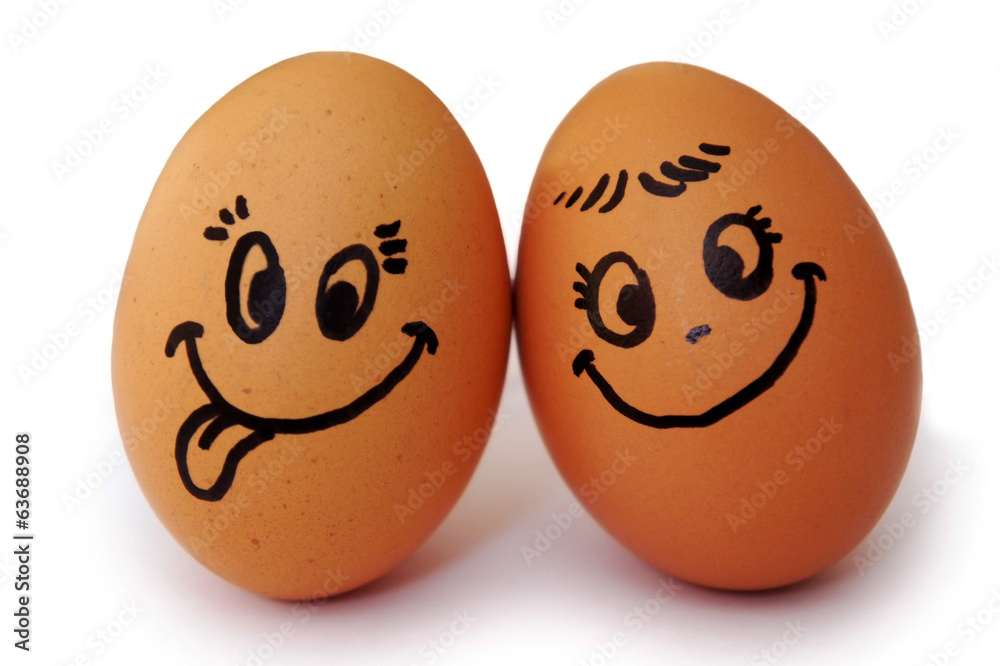 Fototapeta premium Funny easter smile eggs, love happy eggs couple.