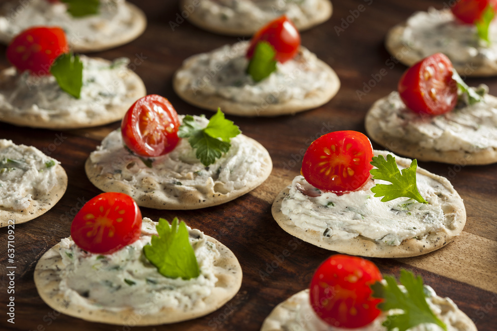 Cracker and Cheese Hors D'oeuvres Cracker and Cheese Hors D'oeuvres