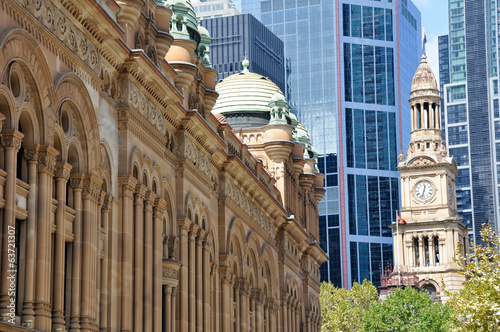 Obraz na płótnie Queen Victoria Building and Sydney Town Hall (Australia) w salonie