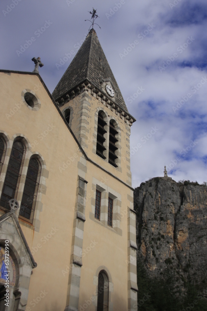 clocher et église de Castellane