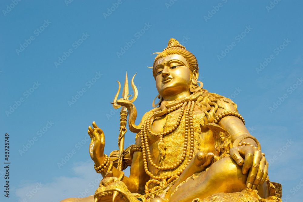 Fototapeta premium Statue of Lord Shiva