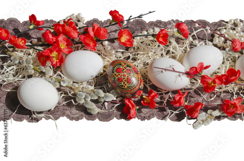 Easter egg lace and flowers