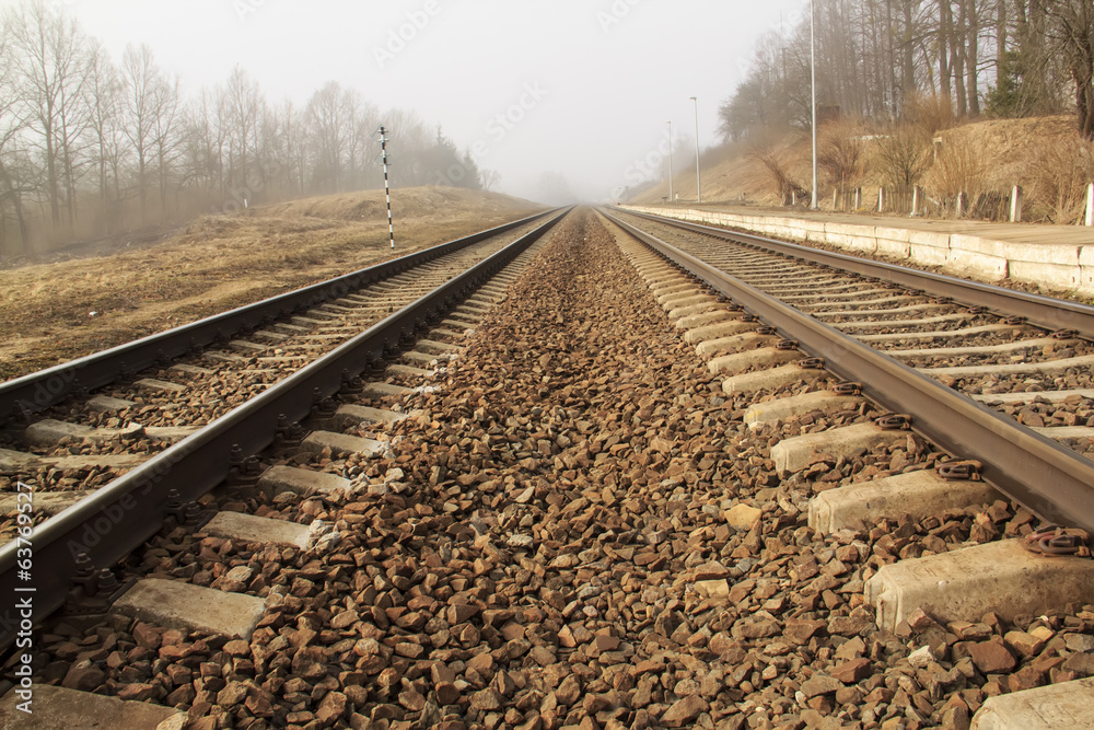 Fototapeta premium rubble to track