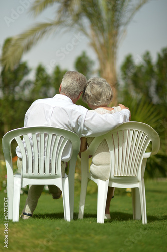 Senior couple sitting © aletia2011