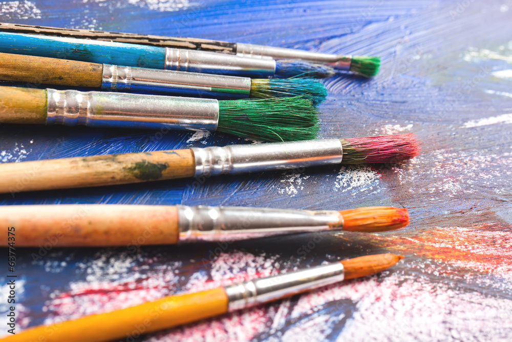 Obraz premium Paints and brushes