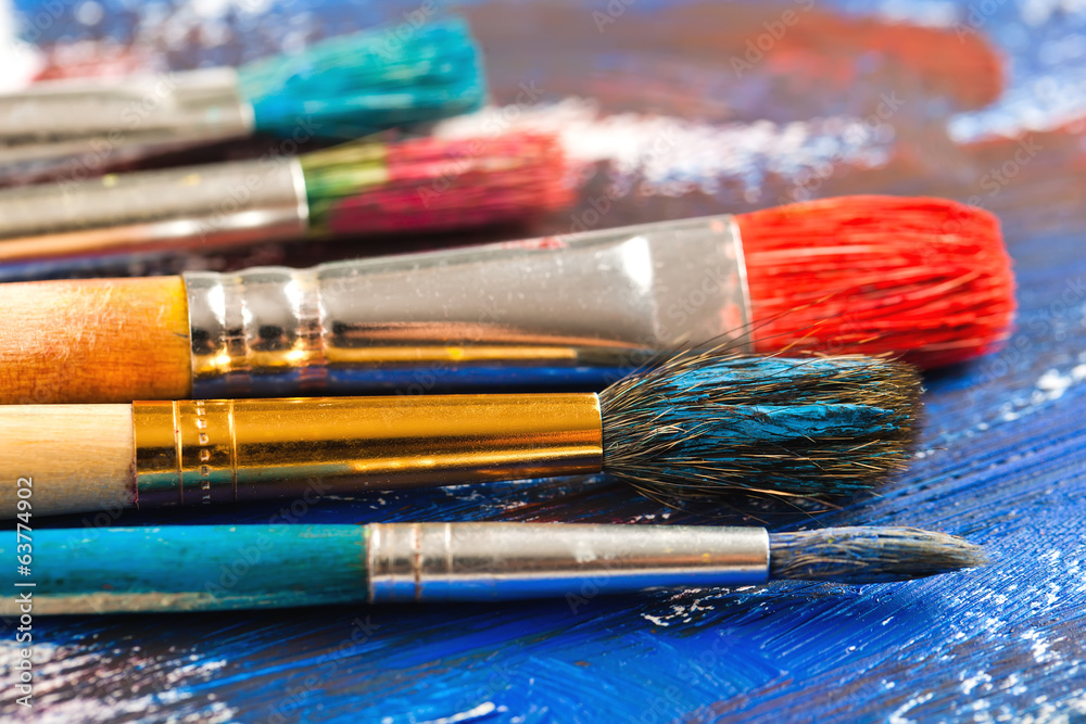 Fototapeta premium Paints and brushes