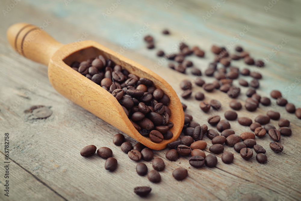 Scoop with coffee beans