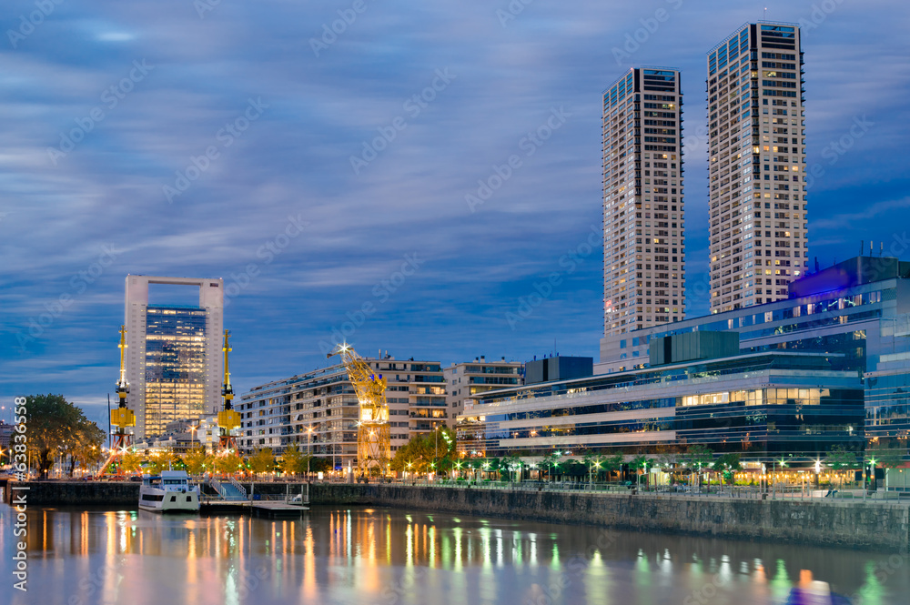 Obraz premium Buenos Aires Cityscape, Capital City of Argentina