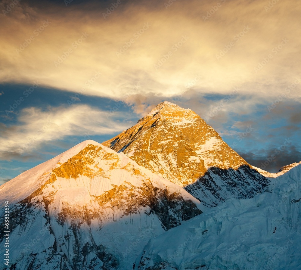 Evening view of Everest from Kala Patthar