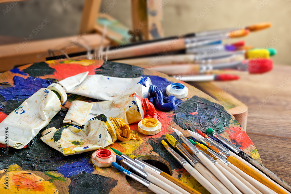 Fototapeta premium Paints and brushes