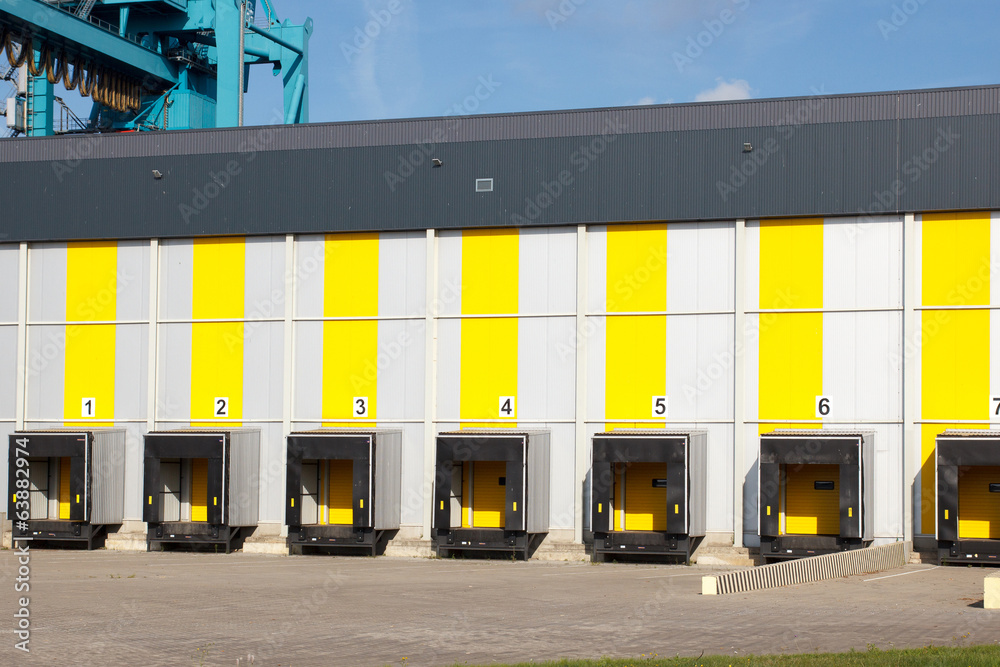 Naklejka premium warehouse in port