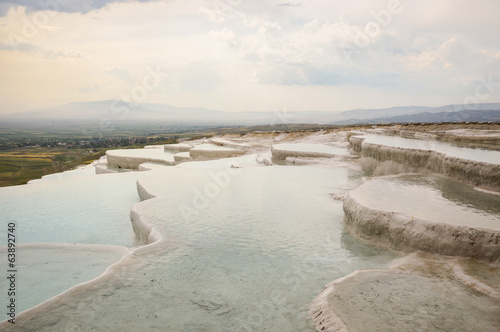 Schilderij op canvas Travertine terraces filled with water