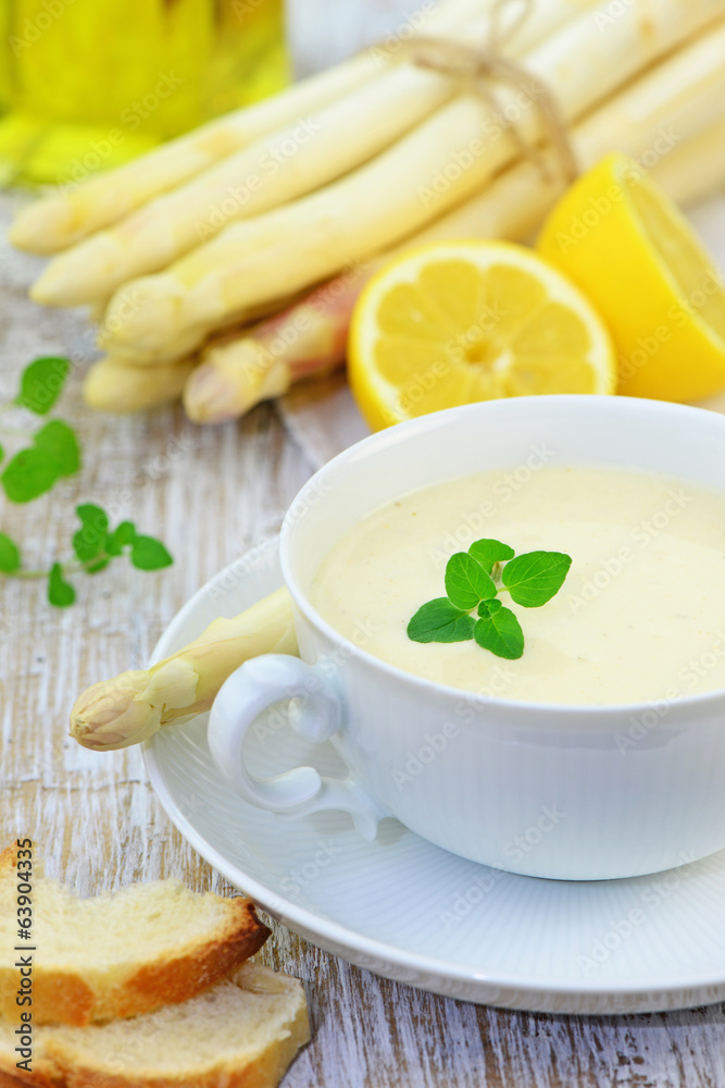 Spargelsuppe Spargelsuppe