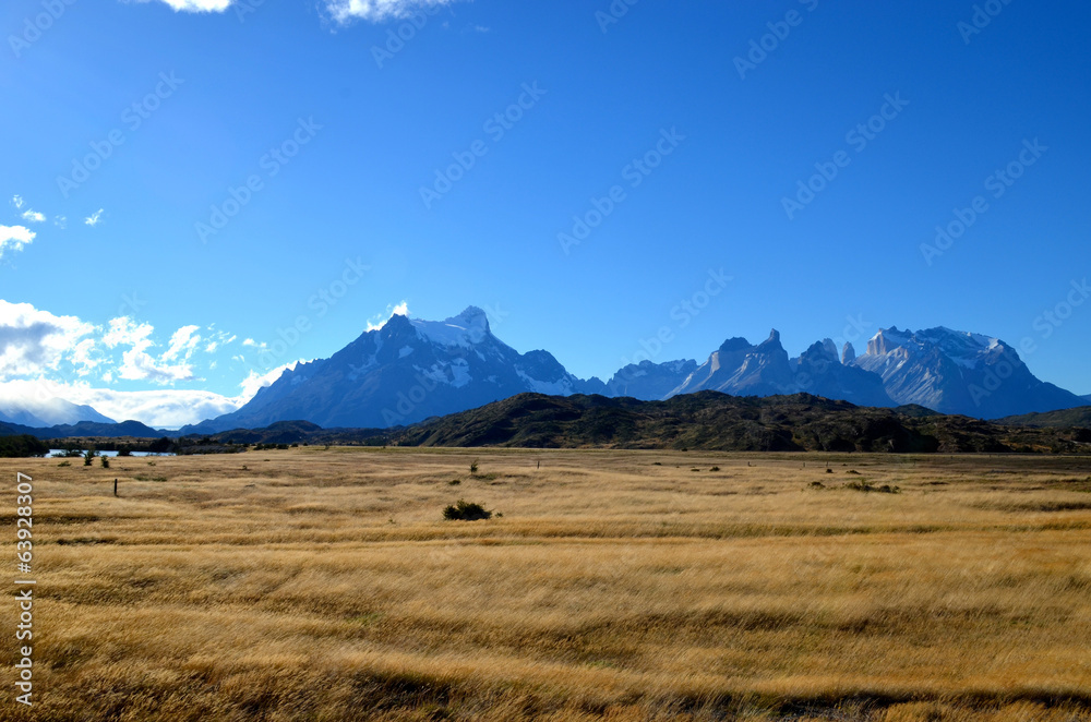 Fototapeta premium blue massif in Torres del Paine