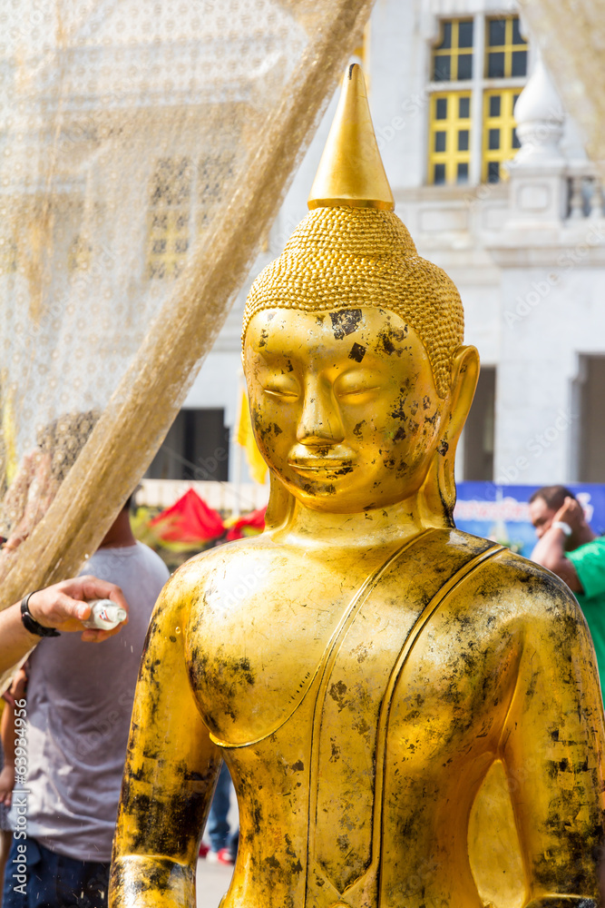 Golden Buddha statues in Thailand