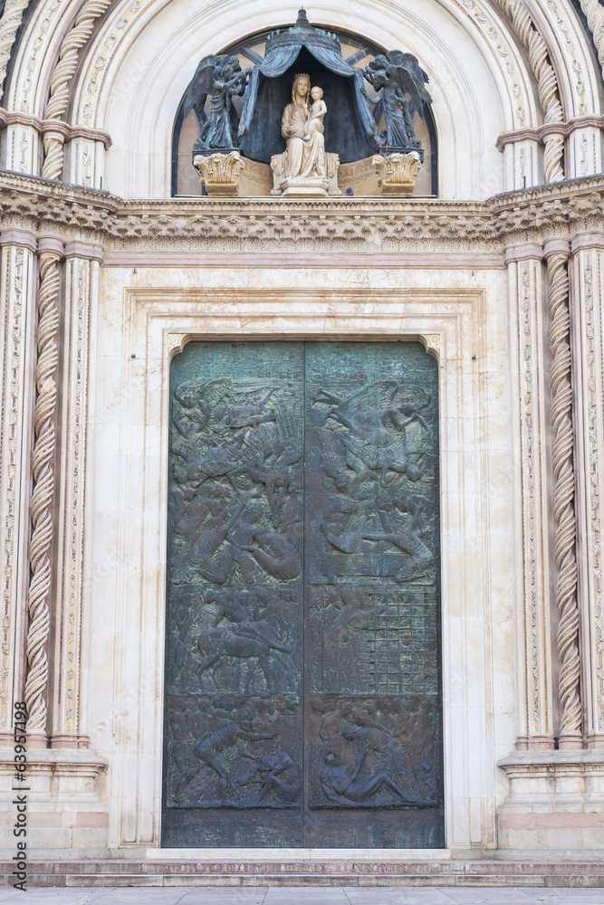 orvieto cathedral doorway orvieto cathedral doorway
