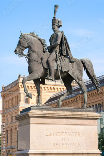 Statue of Ernest Augustus I in front of the Hannover central sta