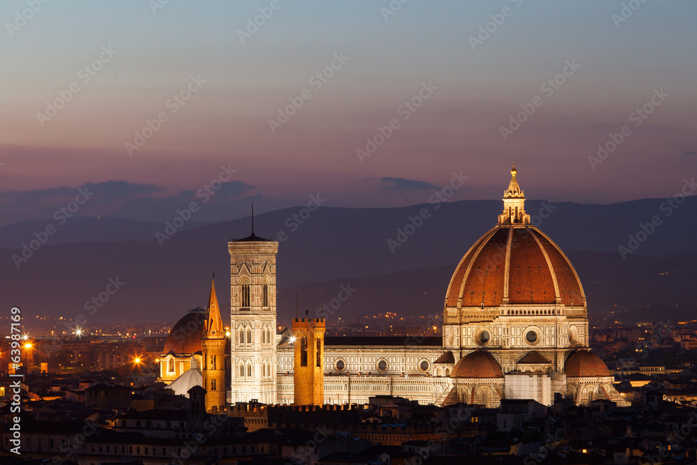 Santa Maria del Fiore, the Florence Duomo at sunset