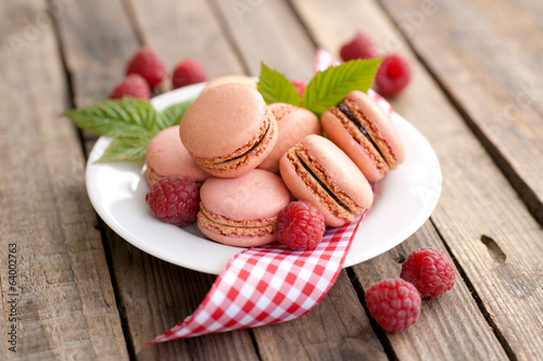 Macarons, Himbeeren photo