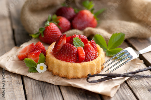 Kleiner Erdbeerkuchen