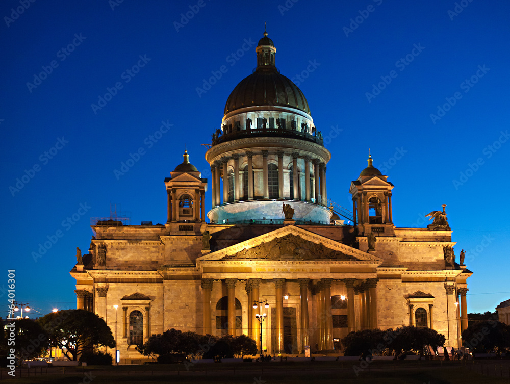 Saint Isaac's Cathedral in night