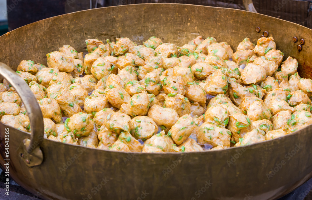 Thot man, Deep frying fish cake, Thai cuisine. Thot man, Deep frying fish cake, Thai cuisine.