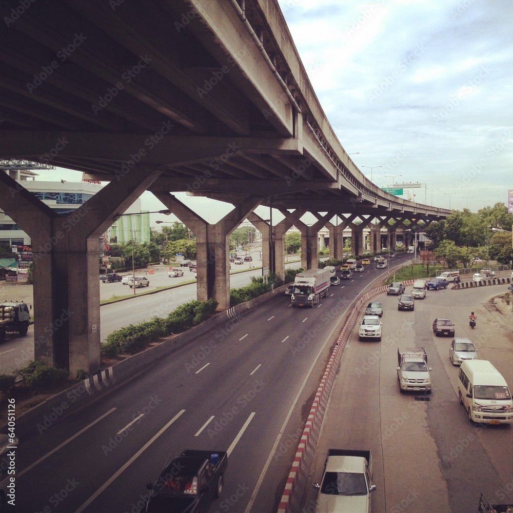 Fototapeta premium car and road under highway