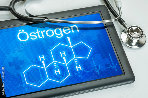 Tablet mit der chemischen Strukturformel von Östrogen