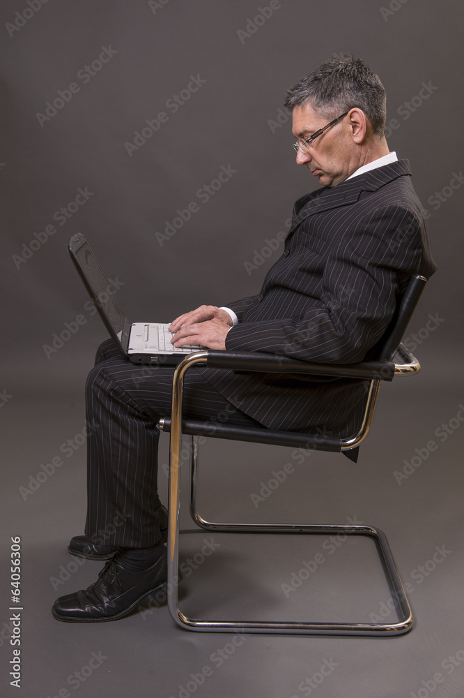 Mann mit Laptop Mann mit Laptop
