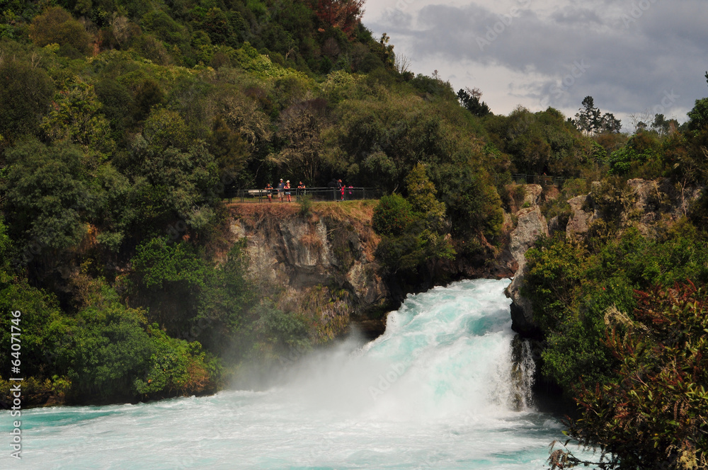 Chute de Huka sur la rivière Waïkato.