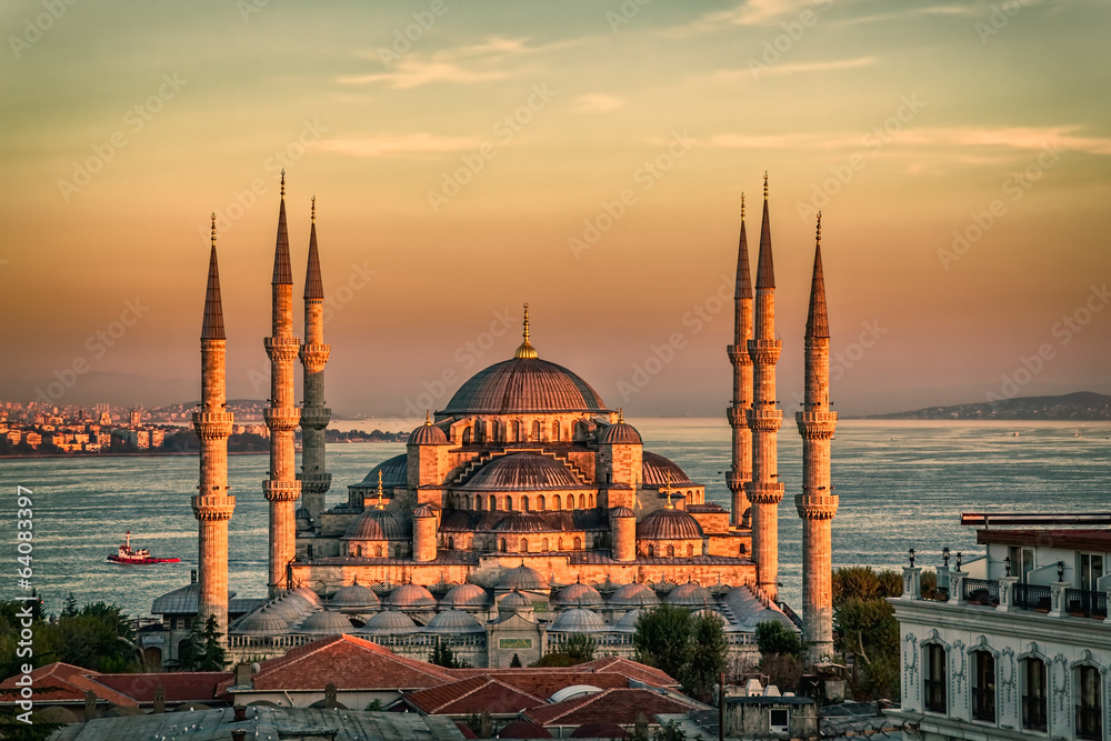 Obraz premium Błękitny Meczet w Stambule - zachód słońca