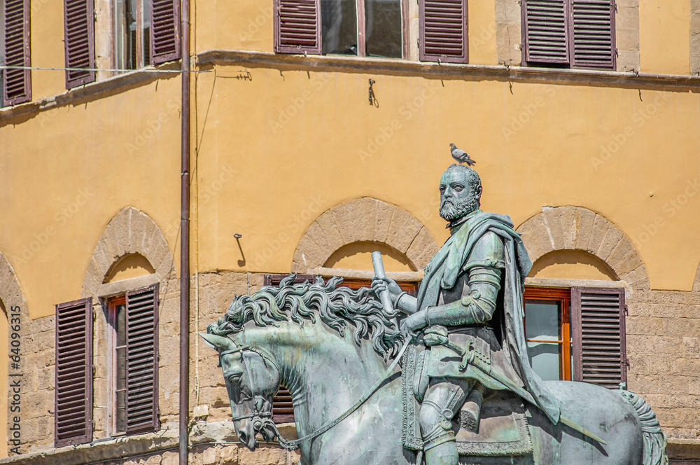 Obraz premium Còsimo di Giovanni degli Mèdici statue in Florence, Italy